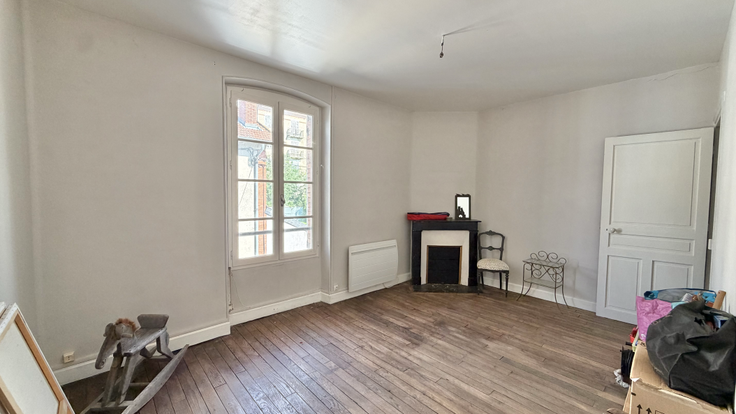 Maison de campagne - 15 min de Nevers - Idéal premier investissement