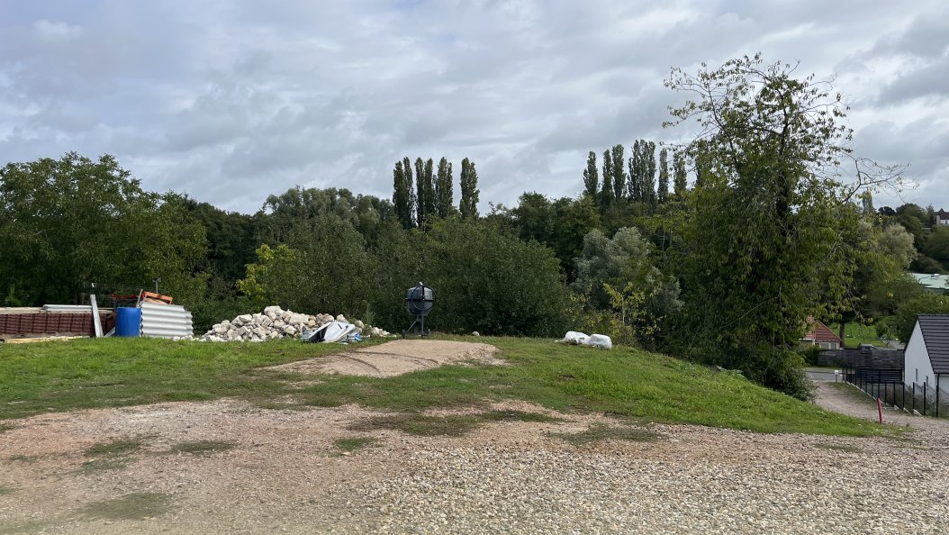 Terrain constructible 1192 m2