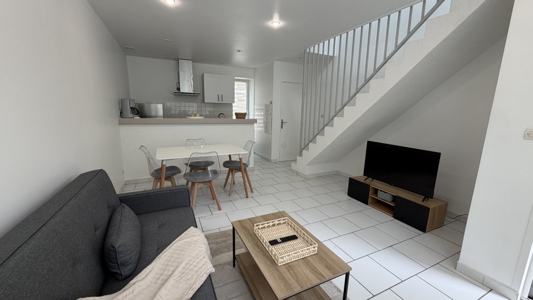 Duplex meublé