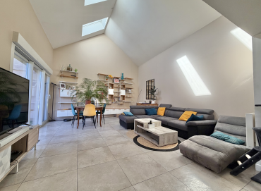 Belle maison rénovée à Fourchambault (secteur calme, proche commodités)